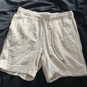 Express Men's Cream Drawstring Athletic Shorts